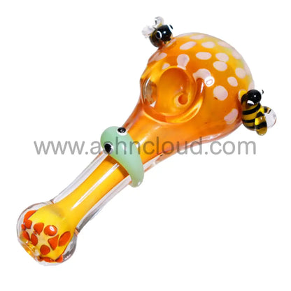 5 In - Fancy Bees And Worm Hand Pipe Spoon