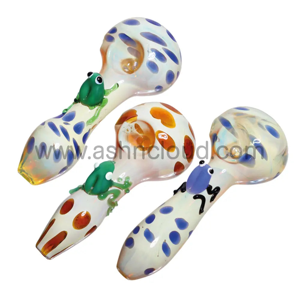 5 In - Polka Dots Body & Little Frog Hand Pipe Spoon