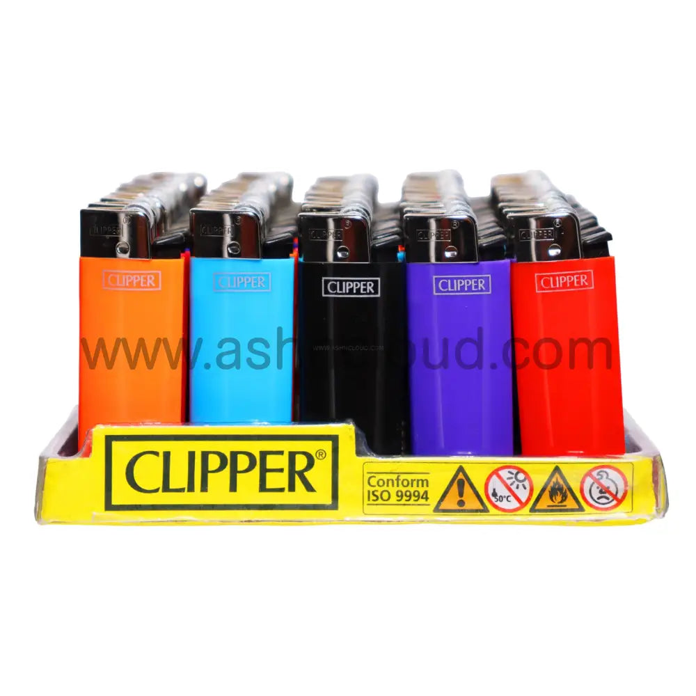 50 Pcs - Regular Clipper Display $0.70 Each