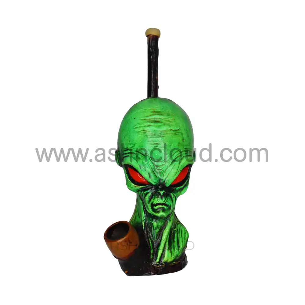 7 Inch Badass Alien Design Handmade Bong